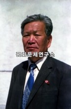 위윤송 (胃潤松 영화촬영가)